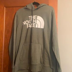 Men’s north face hoodie